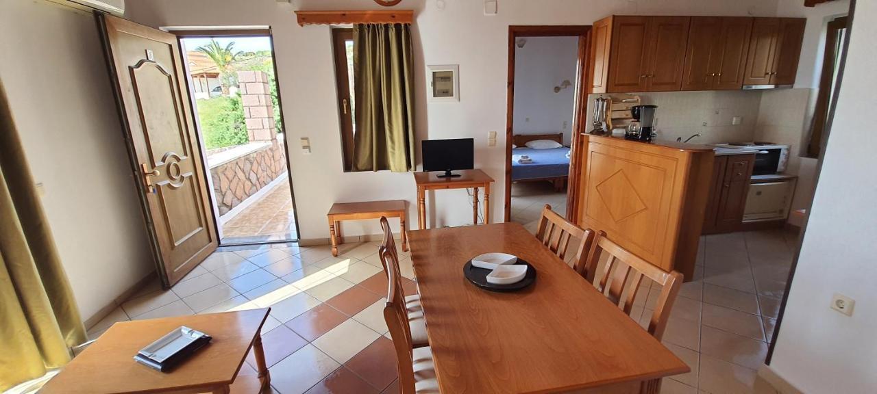 Molivos Castle Apartments Mithimna Ngoại thất bức ảnh
