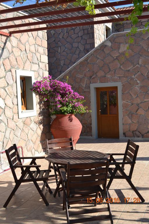 Molivos Castle Apartments Mithimna Ngoại thất bức ảnh